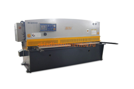 Гидравлическая гильотина с поворотной балкой METALMASTER HCQ 2540 Гидравлическая гильотина с поворотной балкой METALMASTER HCQ 2540