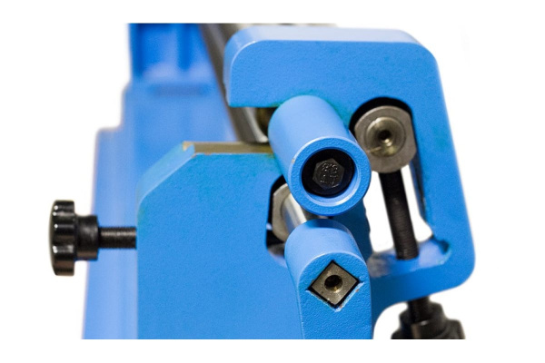 Вальцовочный ручной инструмент Blacksmith W01-0,8x1000