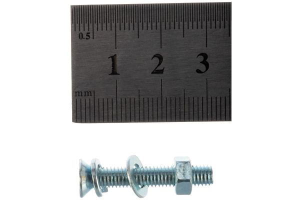 Винт ЗУБР DIN965 в комплекте с гайкой DIN934 14 шт  303456-05-030