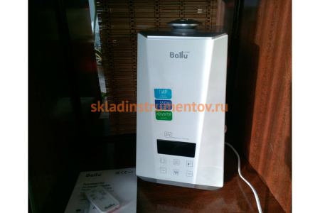 Ультразвуковой увлажнитель воздуха, белый/white Ballu UHB-990 Ультразвуковой увлажнитель воздуха, белый/white Ballu UHB-990