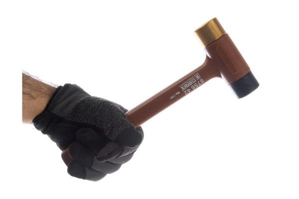 Молоток с наконечником латунь/пластик NAREX 631g 875642