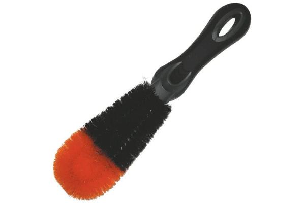 Щетка для мытья дисков с нескользящим держателем OMBRA OM253301