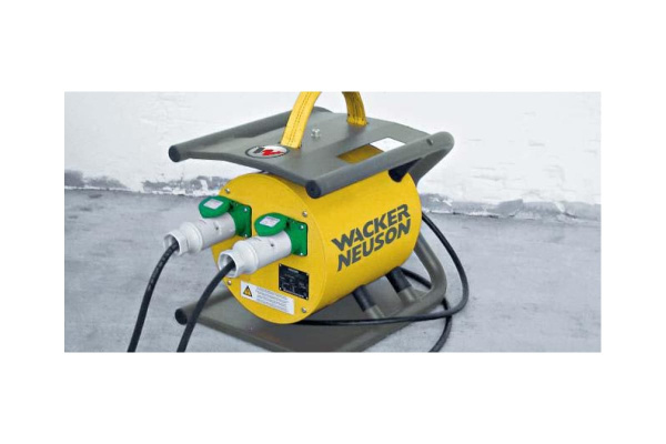 Электронный преобразователь частоты и напряжения Wacker Neuson FUE 2/042/200W  5000008902