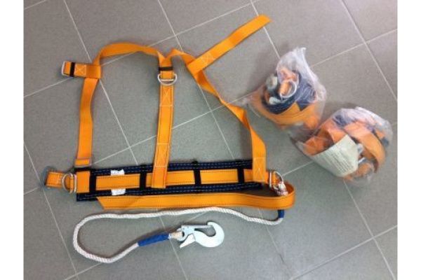 Удерживающая система с наплечными лямками и стропом из каната ПРОГРЕСС СЕФЕТИ УС 2 ВД
