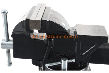 Слесарные тиски STAYER 125 мм 3256 Слесарные тиски STAYER 125 мм 3256