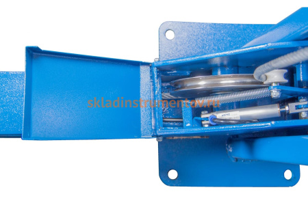 Стоечный подъемник под сход-развал СТАНКОИМПОРТ 4,5 т., 380В ПГ4-4.5М