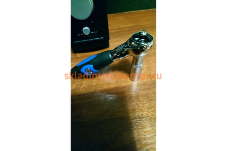 Трещотка 1/4", 114 мм, 72 зубца, дисковый механизм, поворотная голова с кнопкой KING TONY 2752-45G