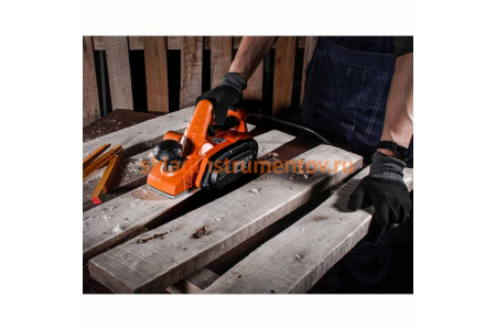 Рубанок ЕРМАК РБ-900 646-051