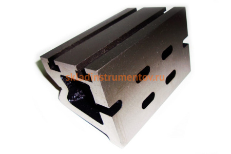 Уголок установочный с призмами 75х75х125мм VISPROM 0020