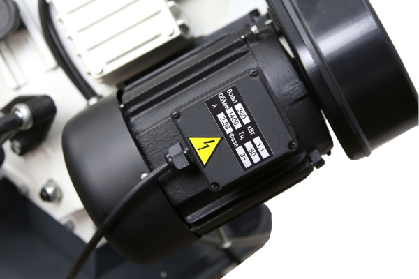 Ленточнопильный станок MetalMaster BSM-712N B27 380V 19028 Ленточнопильный станок MetalMaster BSM-712N B27 380V 19028