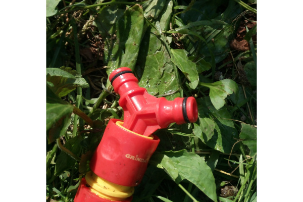 Тройник из ударопрочной пластмассы GRINDA 8-426339_z01