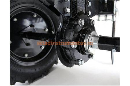 Сельскохозяйственная машина Huter MK-8000М/135 70/5/15 Сельскохозяйственная машина Huter MK-8000М/135 70/5/15