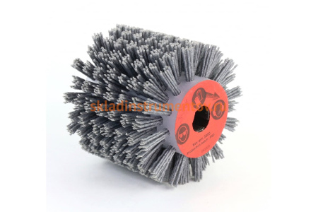 Щетка (110х100х19 мм; +4 паза; P80; полимерный ворс) ОСБОРН 3-384 FEL110100P80PGR