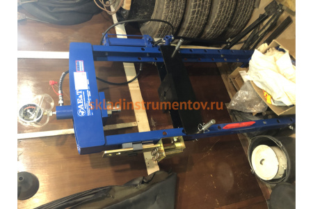 Пресс с ножной педалью и пневмоприводом 20 т AE&T T61220MFA