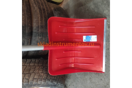 Лопата для уборки снега СИБРТЕХ пластиковая красная 616175