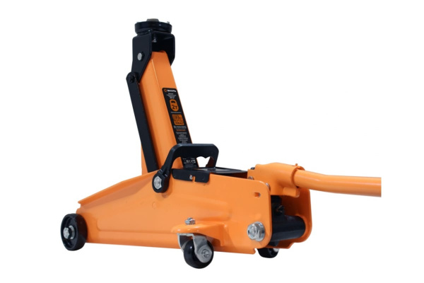 Гидравлический подкатной домкрат  Вихрь ДМК-2К 2 т, 135-385 мм, в кейсе 73/5/4/1