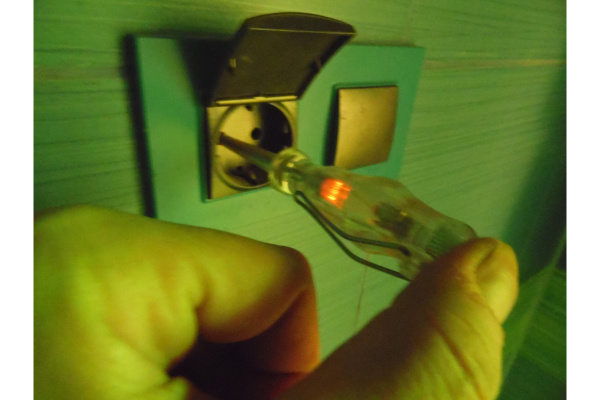 Отвертка-индикатор Wera, 0.5х3х70 мм, WE-005655