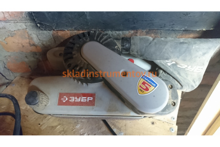 Ленточная шлифмашина Зубр ЗЛШМ-76-950