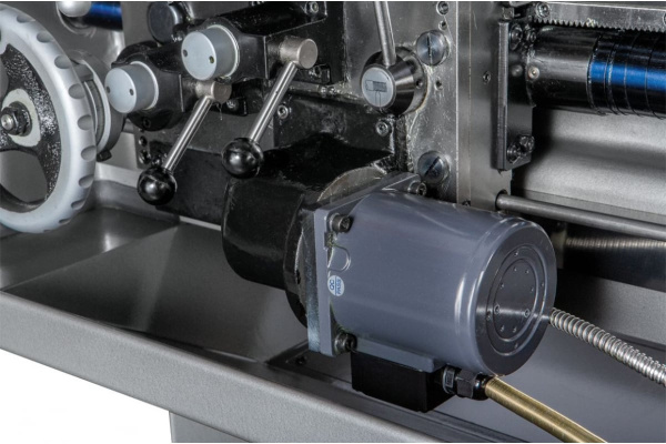 Высокоточный токарный инструментальный станок с УЦИ JET JTL-618DTC DRO