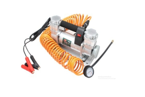 Поршневой автомобильный двухцилиндровый компрессор ROCKFORCE с сумкой RF-2014260