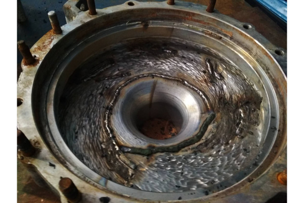 Эпоксидный композит пастообразный, наполненный сталью 0,5 кг WEICON A wcn10000005