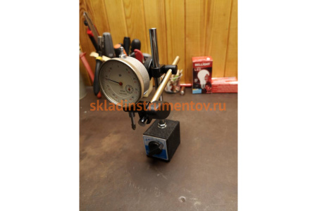 Штатив магнитный 176х150мм, усилие отрыва 80 кг GRIFF 014767