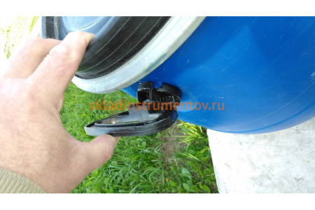 Бочка с крышкой на обруч ТАРА п/э, 48л, синяя 00228