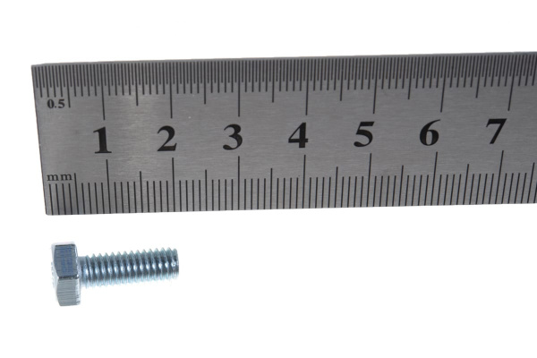 Болт ЗУБР ГОСТ 7798-70, M6 x 16 мм, 8 шт, кл. пр. 5.8, оцинкованный, 303086-06-016