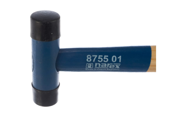 Молоток с деревянной ручкой NAREX l=270, 238 г 875501