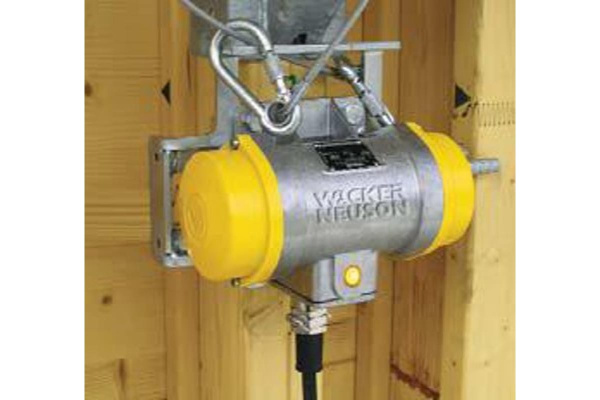 Внешний вибратор стандартной частоты Wacker Neuson AR 36/3/230 W 5000008967