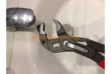 Клещевой ключ KNIPEX KN-8702250T