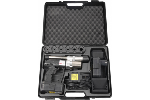 Электрический пресс-инструмент Зубр "ШиреФит" для развальцовки труб в пластиковом кейсе 14-32 мм 51615