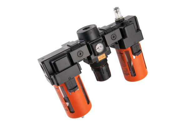 Блок подготовки воздуха: влагоотделитель, регулятор, лубрикатор (3000 л/мин; 10 бар; 1/2") WIEDERKRAFT WDK-70240