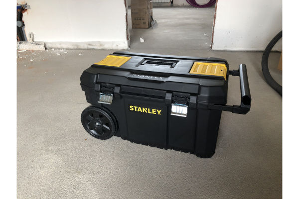 Ящик для инструмента Stanley ESSENTIAL CHEST с колесами STST1-80150