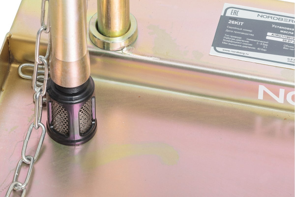 Тележка для бочек с маслом до 200 л NORDBERG 26TR Тележка для бочек с маслом до 200 л NORDBERG 26TR