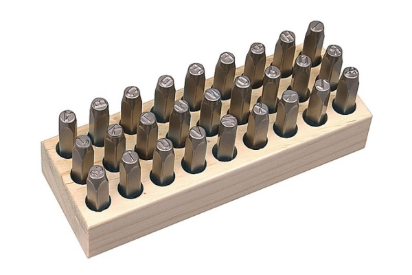 Клейма буквенные латинские, шрифт 5мм STAYER 21505-05