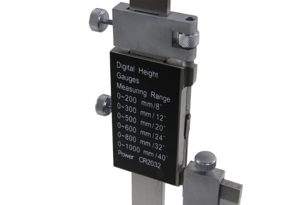 Электронный штангенрейсмас SHAN ШРЦ-300 0.01 123735