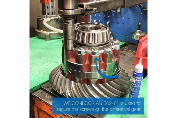 Фиксатор резьбы и распорных болтов Weicon AN 302-71 50 мм wcn30271150