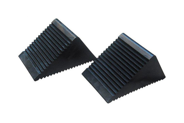 Резинопластиковый упорный башмак под колесо TORIN 2 шт TRF3301