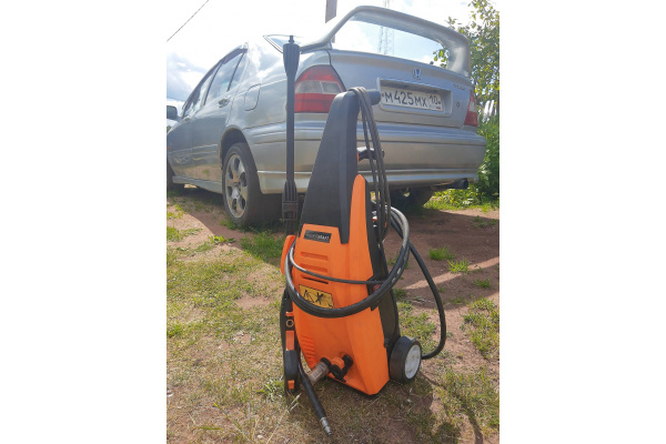 Мойка высокого давления WIEDERKRAFT WDK-2105 Мойка высокого давления WIEDERKRAFT WDK-2105