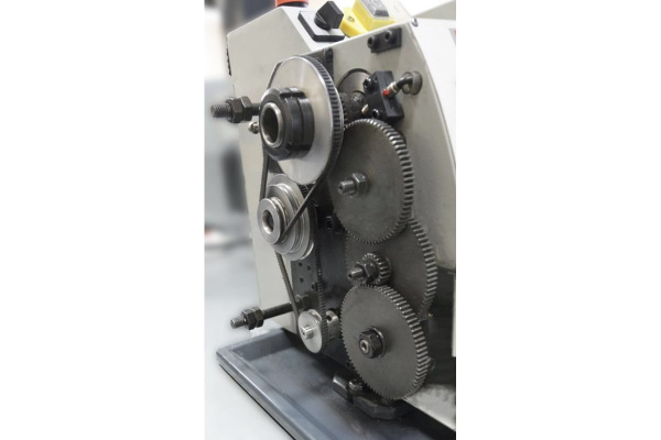 Токарный станок MetalMaster MML 1830V 16830 Токарный станок MetalMaster MML 1830V 16830