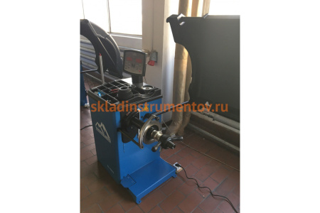 Полуавтоматический балансировочный станок TROMMELBERG CB1960B