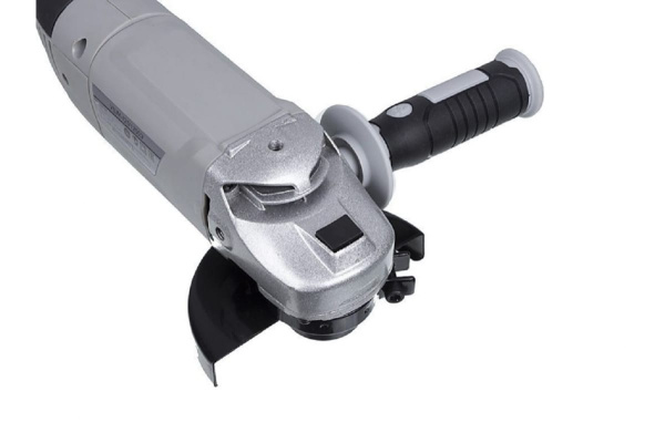 Углошлифовальная машина Ресанта УШМ-125/1200Э 75/12/4