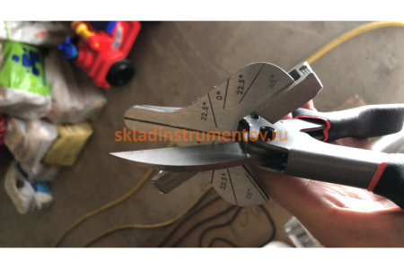 Ножницы для резки коробов и кабель-каналов КВТ НККУ-60 79822