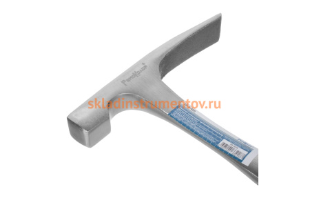 Молоток кровельщика РемоКолор цельнометаллический, с двухкомпонентной рукояткой 38-4-306