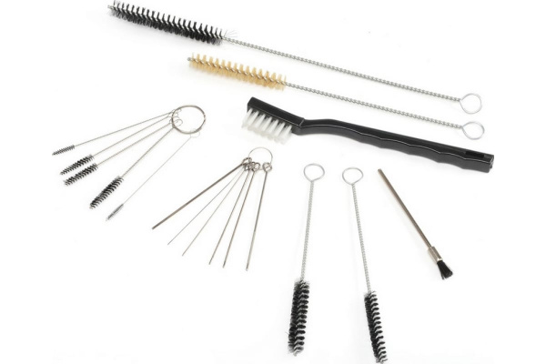 Набор для чистки пистолета 17 предметов Wolf 826.0017