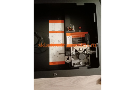 Сварочный инвертор Сварог MIG 200 REAL N24002N Black маска+краги 95883