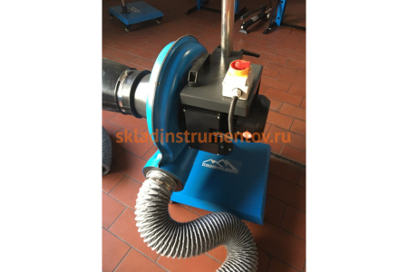 Мобильная установка со шлангом для вытяжки отраб. газов Trommelberg вентилятор 1900 куб.м/ч, 22 В MFS-0,9