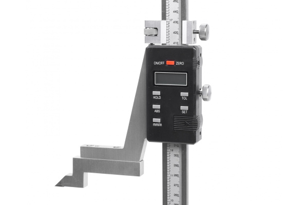 Электронный штангенрейсмас со шкалой ЧИЗ 1000 0.01 116292
