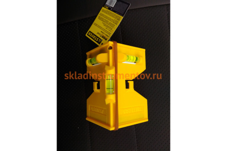 Пластмассовый уровень-угольник с магнитом Stayer MASTER POSTLevel 3456_z01